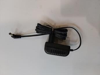 Nabíjecí adaptér Concept VP4340